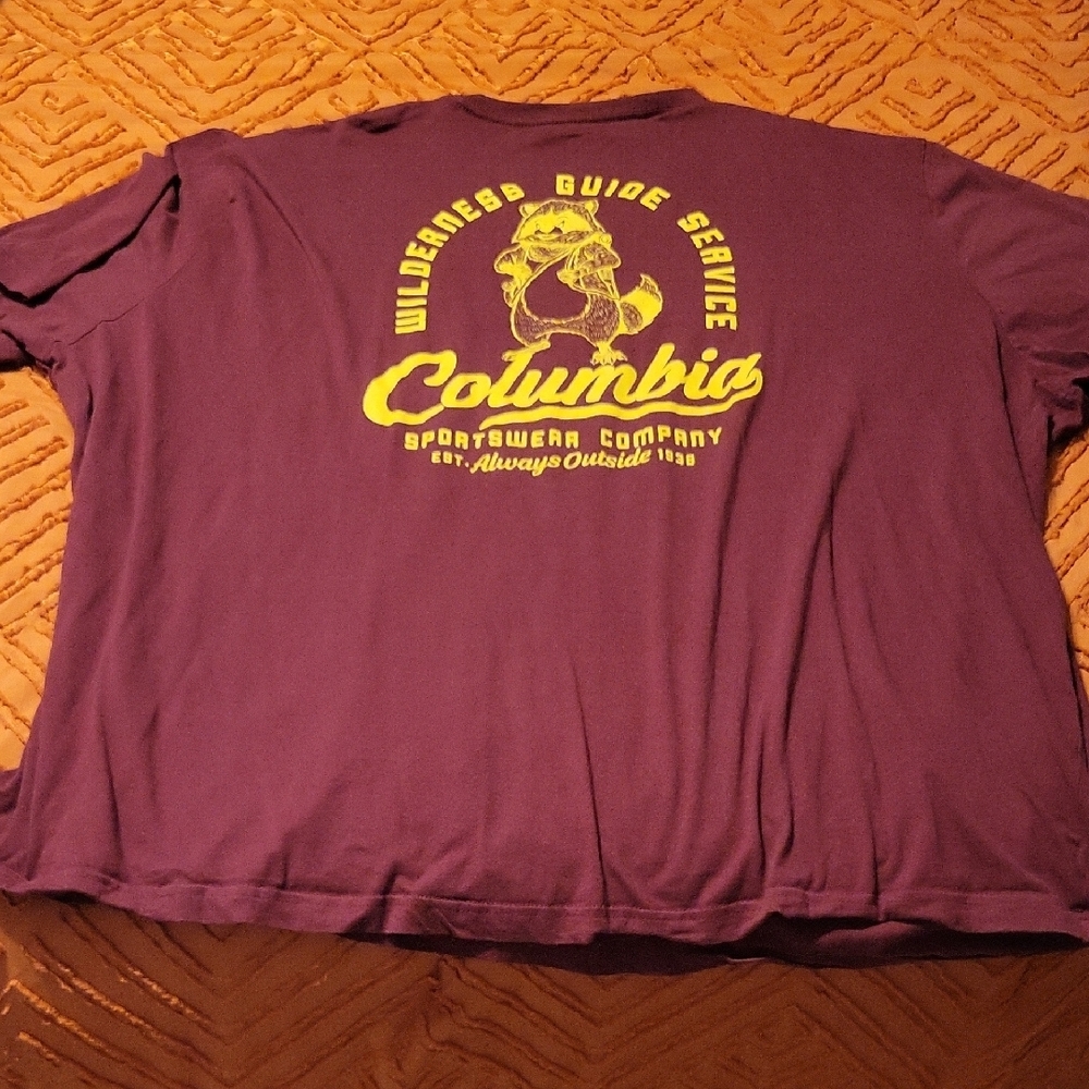 Columbia Maroon Short Sleeve Tee Soft Comfortable Casual - Picture 4 of 5